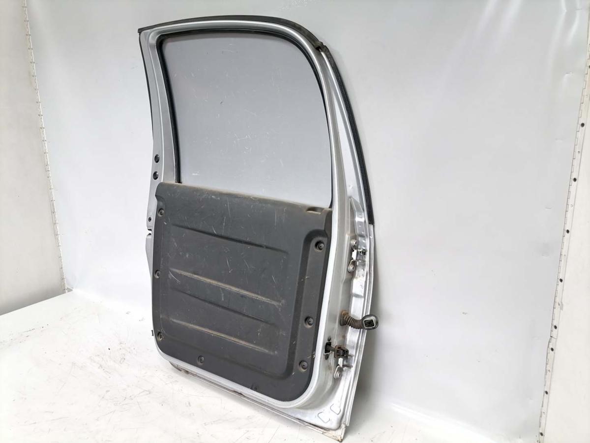 Skoda Roomster Praktik original Tür hinten links LA7W Brilliantsilber ohne Scheiben Bj.2008